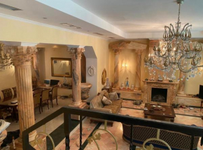Historical Vila in the Heart of Saranda!!